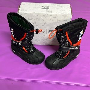 Disney X Sorel childrens flurry Frozen Olaf boots